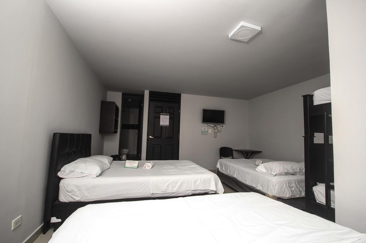Hotel Escorial Ibagué Екстериор снимка